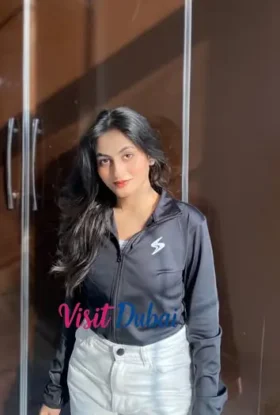 Maryam Pakistani escort in Dubai, Al Muteena (1)