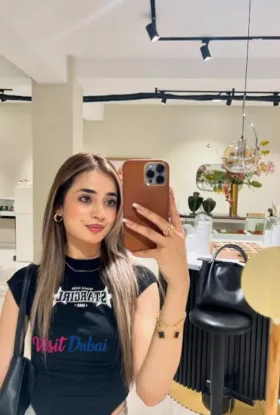 Shivangi Indian escort in Dubai (1)